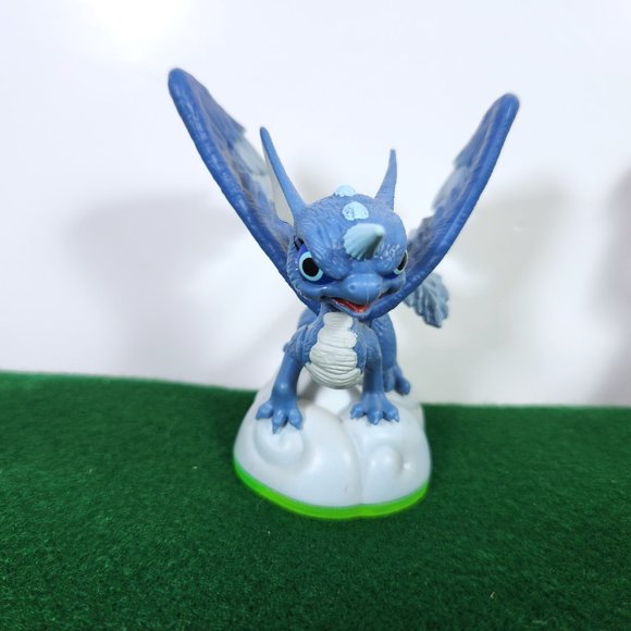 Skylanders Spyro's Adventure Action Figures Lot of 10 Video Game 2011 - Picture 2 of 13